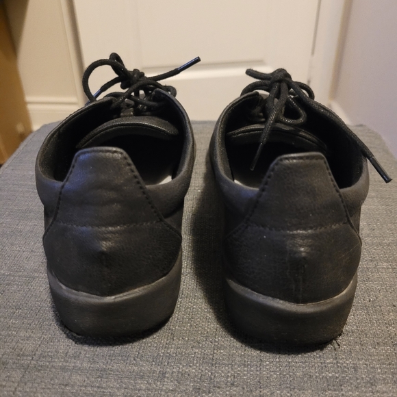 Clarks cushion black shoes sneakers - Picture 4 of 7